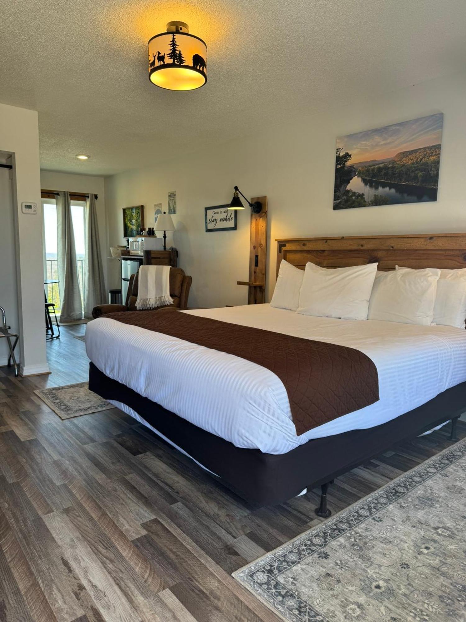 Mountain View Guest Motel Dış mekan fotoğraf